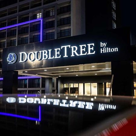 Doubletree By Hilton Calgary North Hotel ภายนอก รูปภาพ