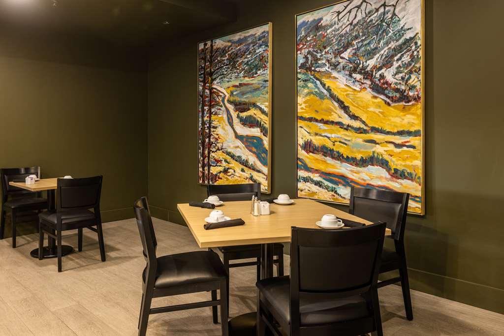 Doubletree By Hilton Calgary North Hotel ร้านอาหาร รูปภาพ