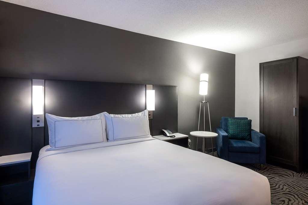 Doubletree By Hilton Calgary North Hotel ห้อง รูปภาพ